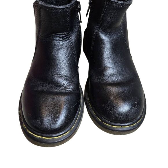 Dr. Martens Chelsea Boots Kids Size 12 Black Leather Unisex Youth - Picture 4 of 6